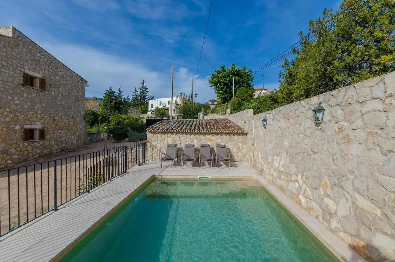 Yourhouse Son Sant Joan 알라로 펜션